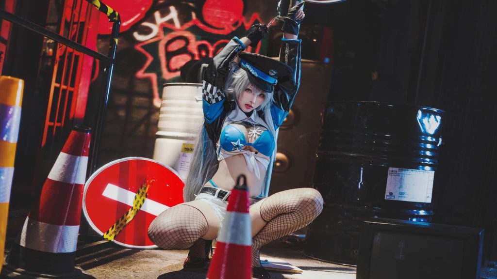 宮本桜(宫本樱) 交错战线 刃齿女警 [22P-381MB]-绅士网