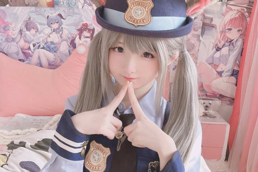 习呆呆 25年11月 ウサギ警官 [16P-1V-48MB]-绅士网