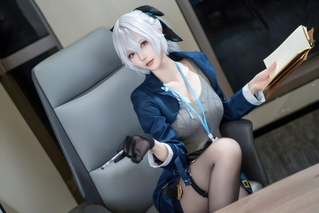 花兮_honoka 布洛妮娅大鸭鸭 [10P-45MB]-绅士网