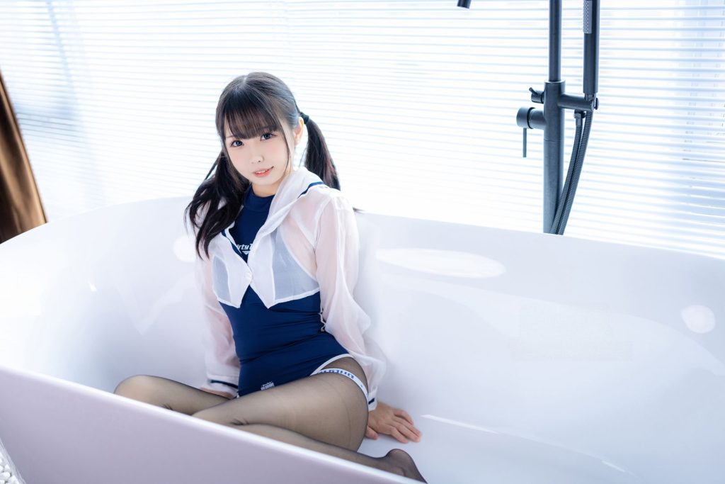 十万珍吱伏特 碧波 浴缸死库水 [68P-1.06GB]-绅士网