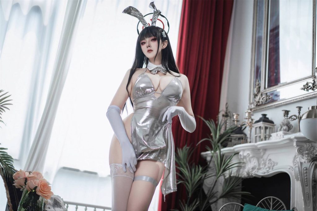 Natsuko夏夏子 蔚蓝档案 调月莉音 礼服 [72P-1V-722MB]-绅士网