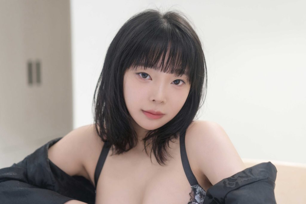 姜仁卿 October Pictorial [100P-257MB]-绅士网