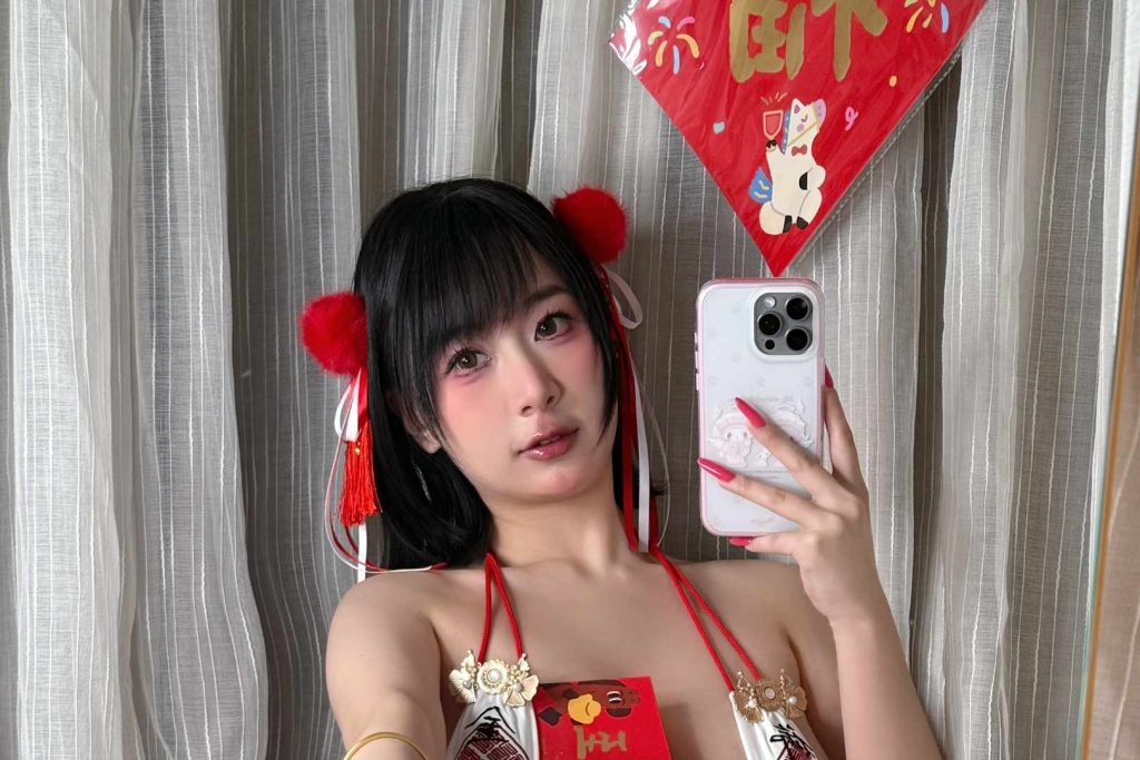 浅安安 送财福娃 [33P-1V-1.94GB]-绅士网