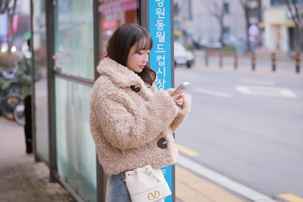 孙乐乐SonYeEun(손예은) 2025 XMas Offline [123P-1V-2.75GB]-绅士网